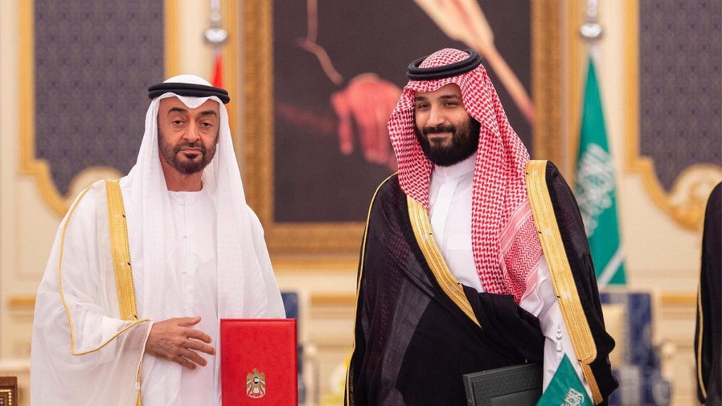 Abu Dhabi's Crown Prince Sheikh Mohammed bin Zayed poses for a photo with Saudi Crown Prince Mohammed bin Salman during the Saudi-UAE Summit in Jeddah. Reuters